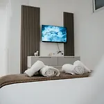 Koli Comfort Апартаменты Гирокастра