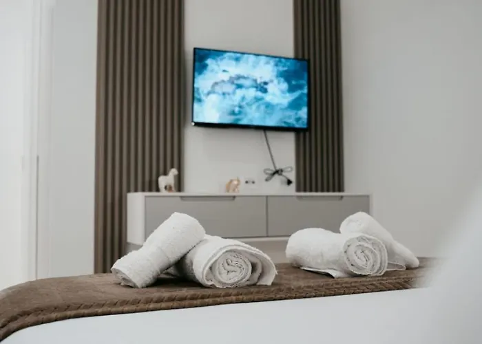 Koli Comfort 公寓 Gjirokastër